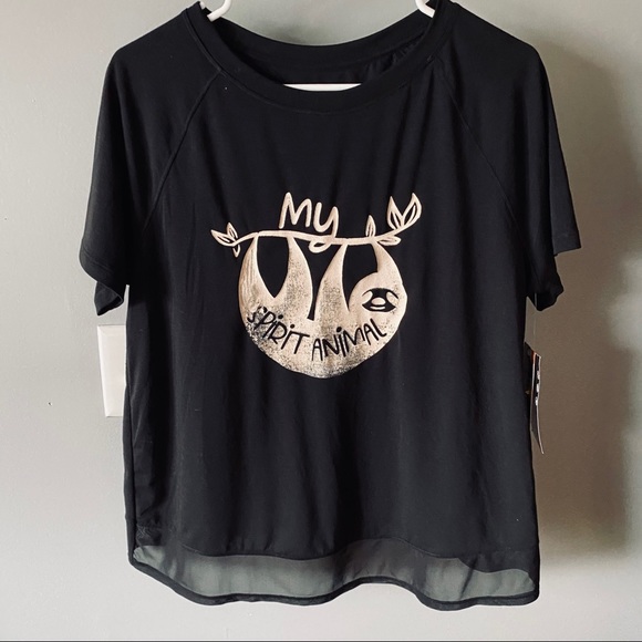 Avia Tops - NWT Avia graphic mesh tee